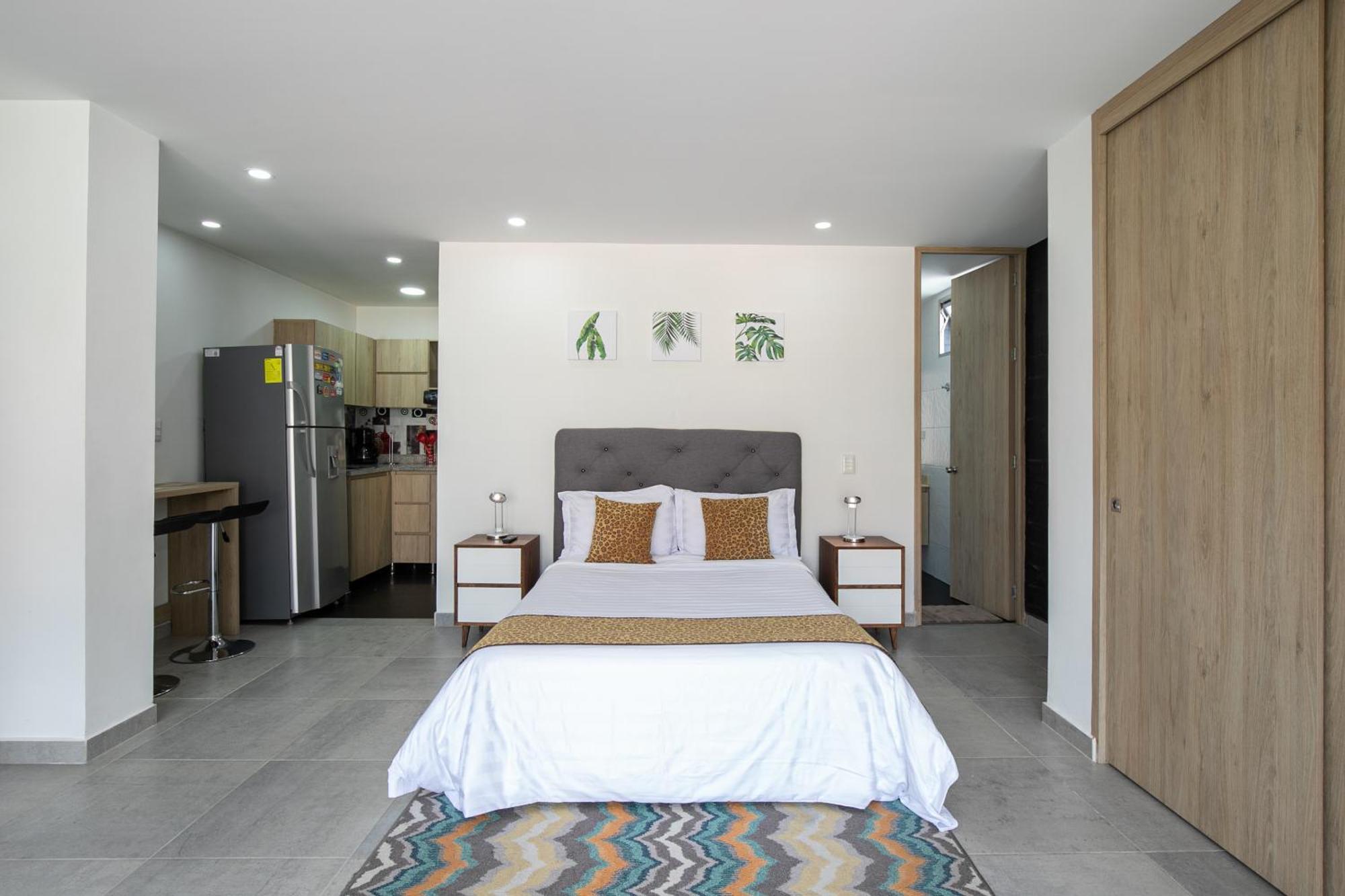 Apartamentos Borbon Suites 麦德林 外观 照片