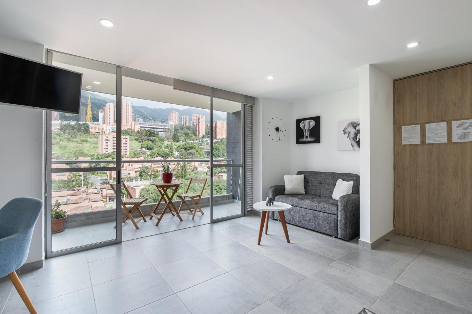 Apartamentos Borbon Suites 麦德林 外观 照片