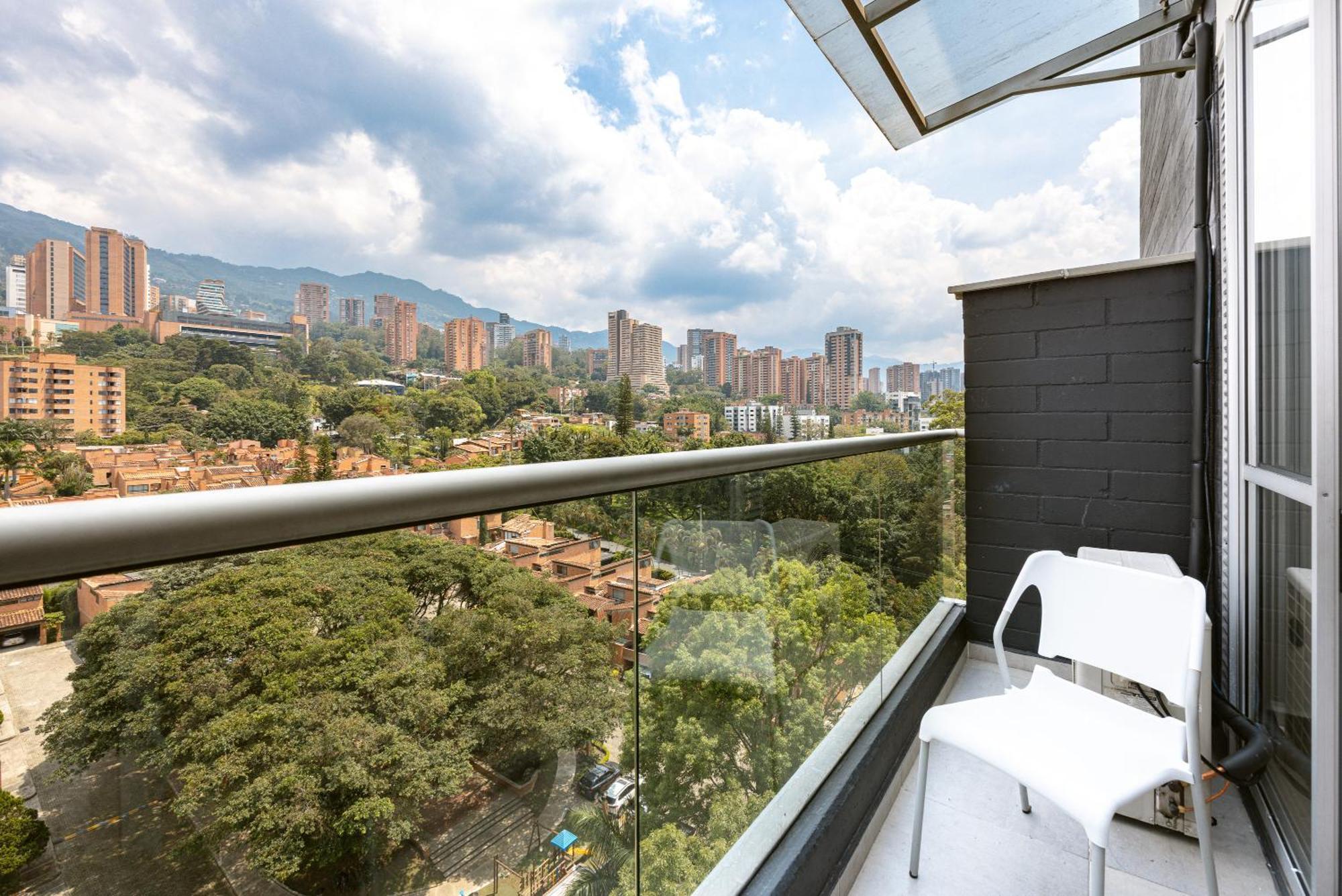 Apartamentos Borbon Suites 麦德林 外观 照片